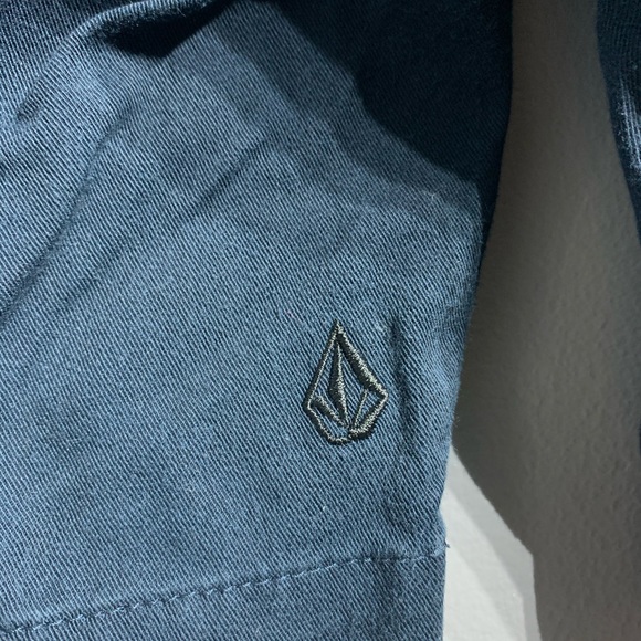 Volcom Shorts - Picture 6 of 6